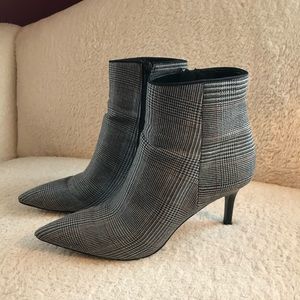 Cabi Dandy Boots Sz. 9 #6014